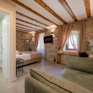 Old Spalatrum Luxury 4* Split